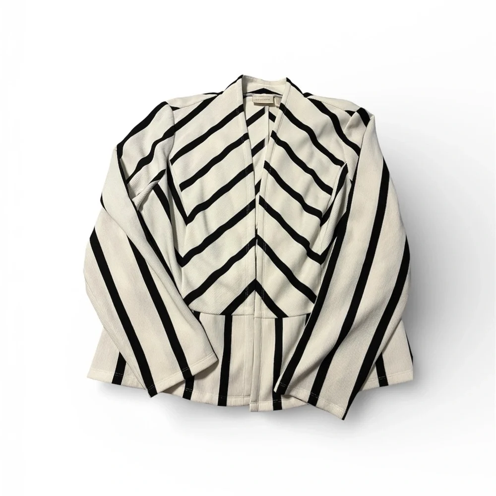 Chicos textured blazer